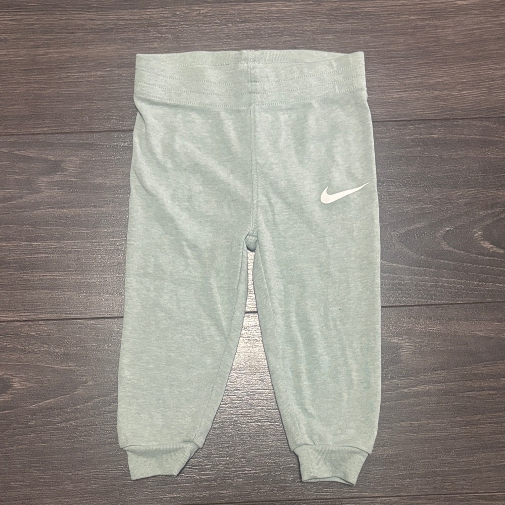2/10Nike Kids Soft Blue/Gray Sweatpants